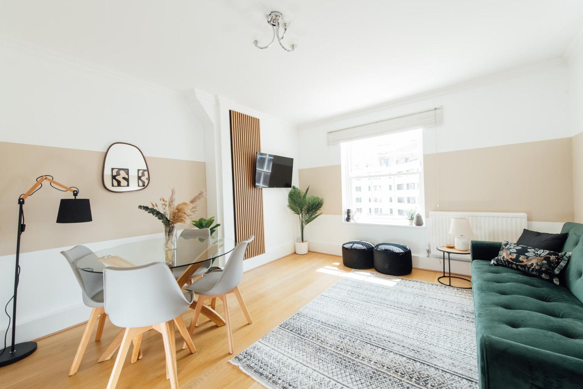 Stylish Central Kings Cross 2 Bedroom Flat ロンドン エクステリア 写真