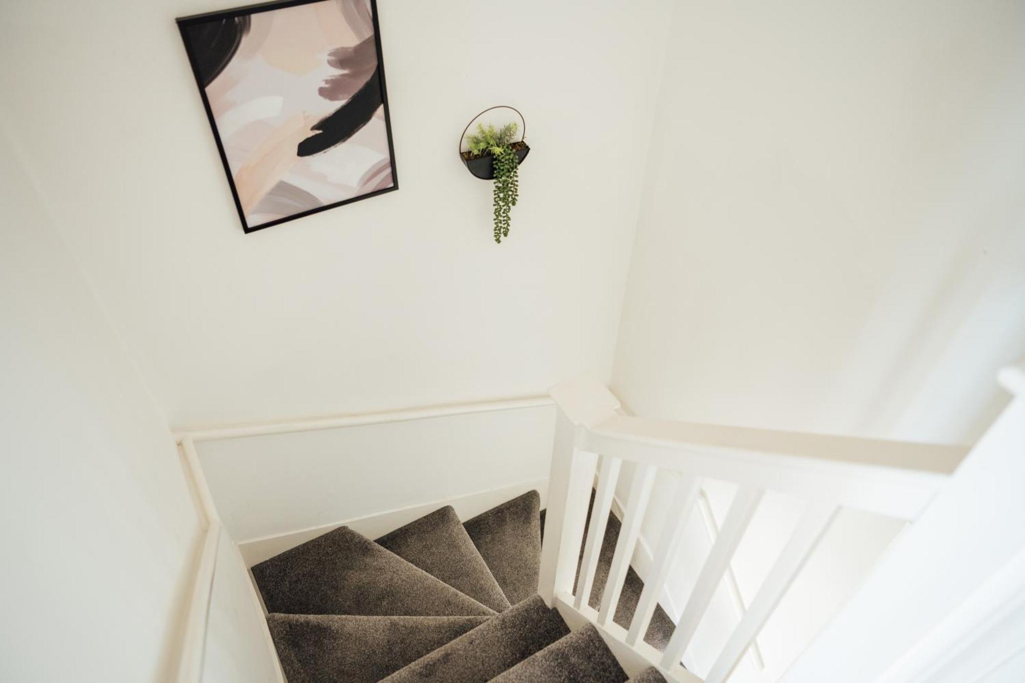 Stylish Central Kings Cross 2 Bedroom Flat ロンドン エクステリア 写真